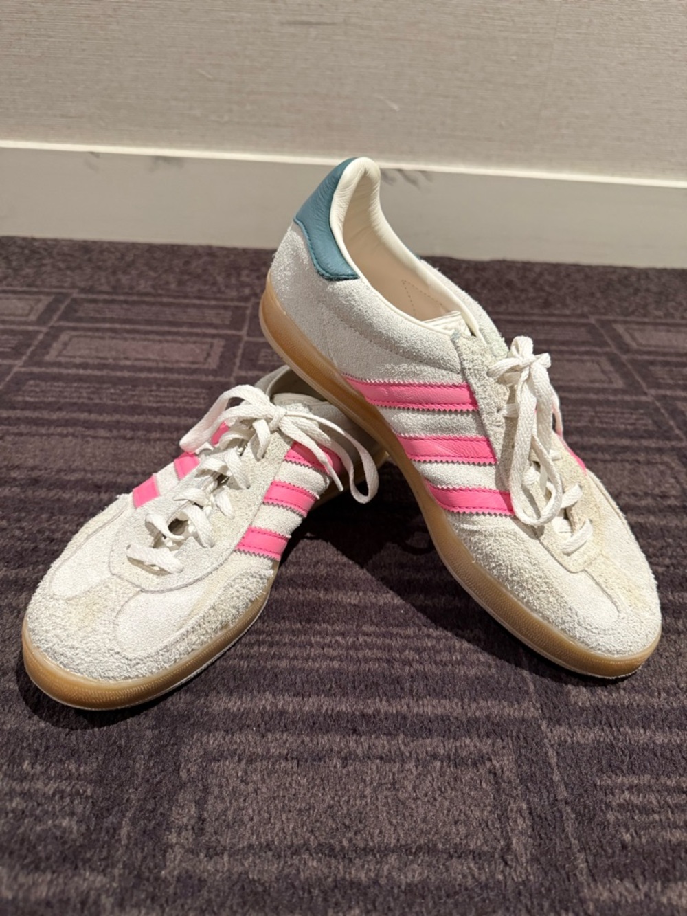 Adidas Gazelle Indoor in Off White and Lucid Pink